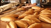 Ekonomik kriz nedeniyle somun ekmeklerin fiyatları normal seviyelere geri döndü.