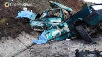 Tokat-Sivas karayolunda trafik kazasında can kaybı yaşandı.