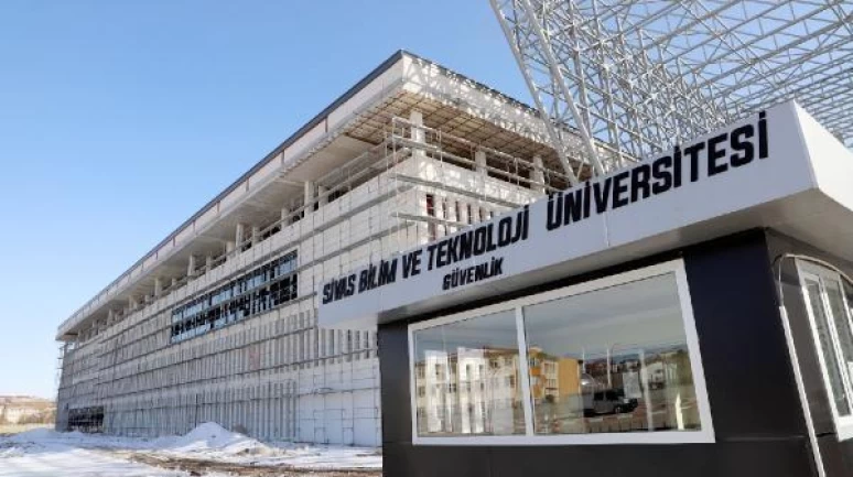 Sakarya Büyükşehir Teknik Üniversitesi'nde İlgi Odağı Tanıtım Fuarı Düzenlendi