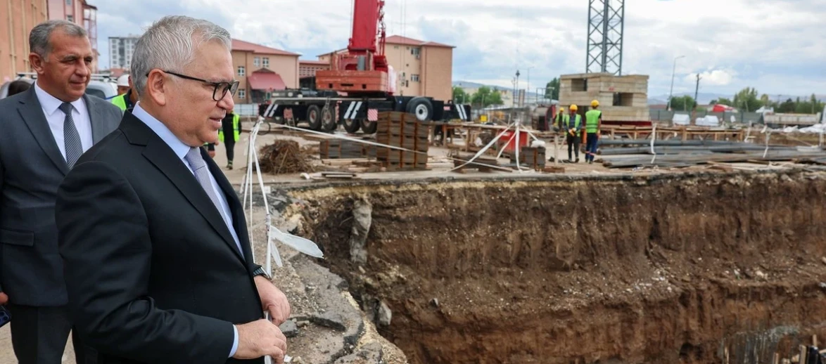 Sivas'ta emniyet ek binası yükseliyor