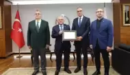 Holdingleşme ile Büyüyerek Alpler Ligi'ne Adım Attı