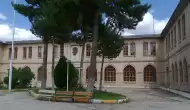 Sivas'ta Tarihi Bir Okulun Kapanışı: Selçuk Lisesi'nde Hüzünlü Ayrılık!