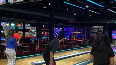 Sivas Bilim ve Teknoloji Üniversitesi öğrencileri, bowling turnuvasında bir araya geldi!