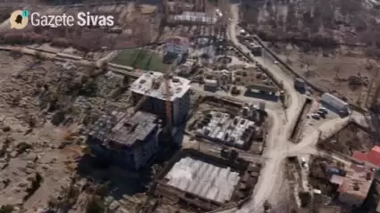 Sivas'ta Deprem Sonrası İnşa Edilen Afet Konutları Hızla Yükseliyor!