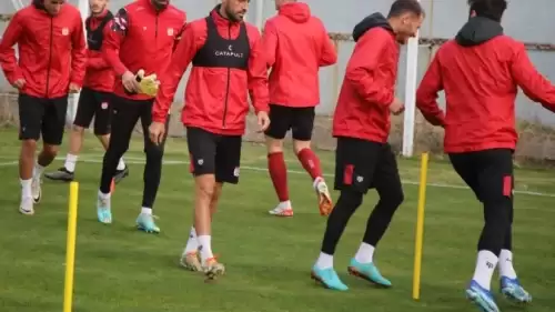 Demir Grup Sivasspor, Süper Lig'de liderliğini sürdürmek için maça hazır!