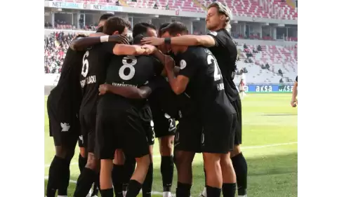 Çaykur Rizespor, Kendi Sahasında 18 Puan Kazandı!