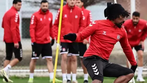 Sivasspor, Fenerbahçe Maçı İçin Antrenmanlarını Sürdürüyor
