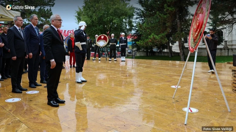 Sivas'ta 29 Ekim kutlamaları başladı
