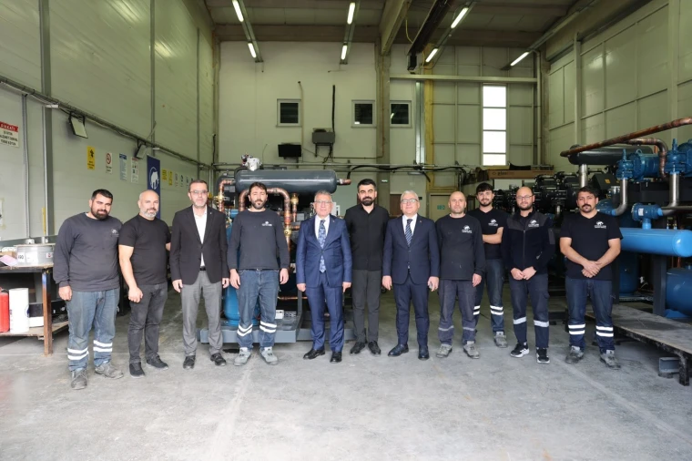 Vali Şimşek ve heyet Sivas OSB'de fabrika çalışanlarıyla