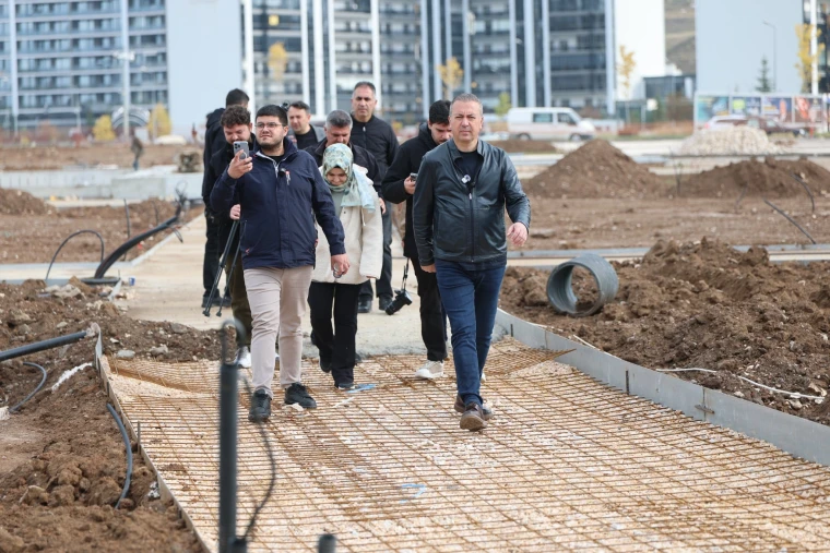 Sivas Eski Sanayi Kentsel Dönüşüm alanında yapımı süren konutlar ve çevre düzenlemesi